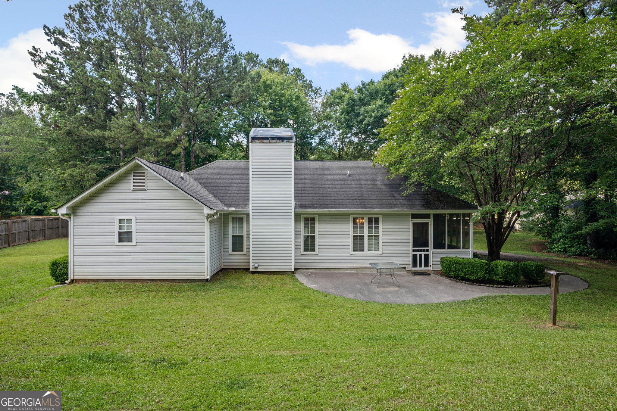 Paces Landing - Residential