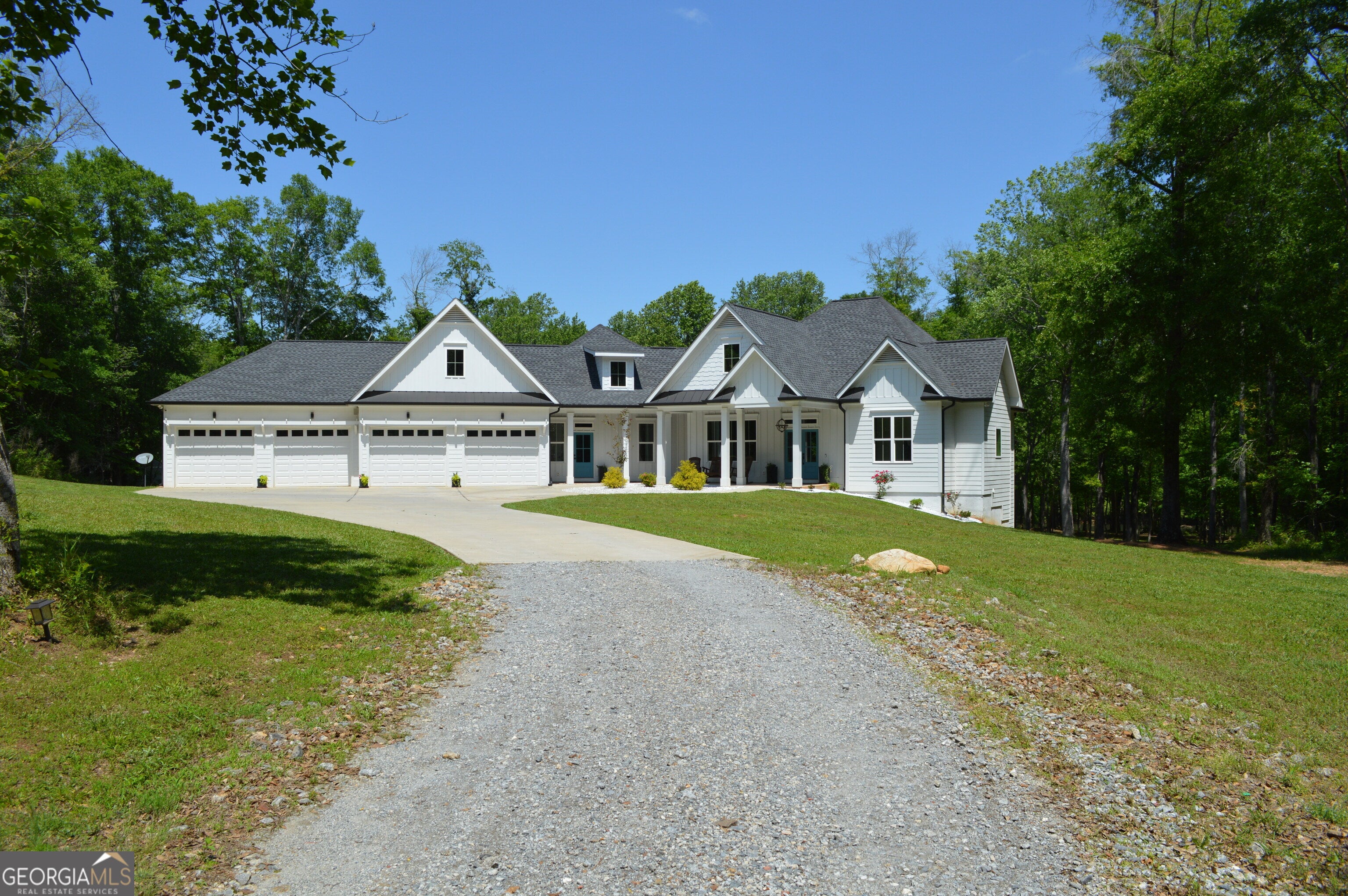 8 Ripplewood TRL