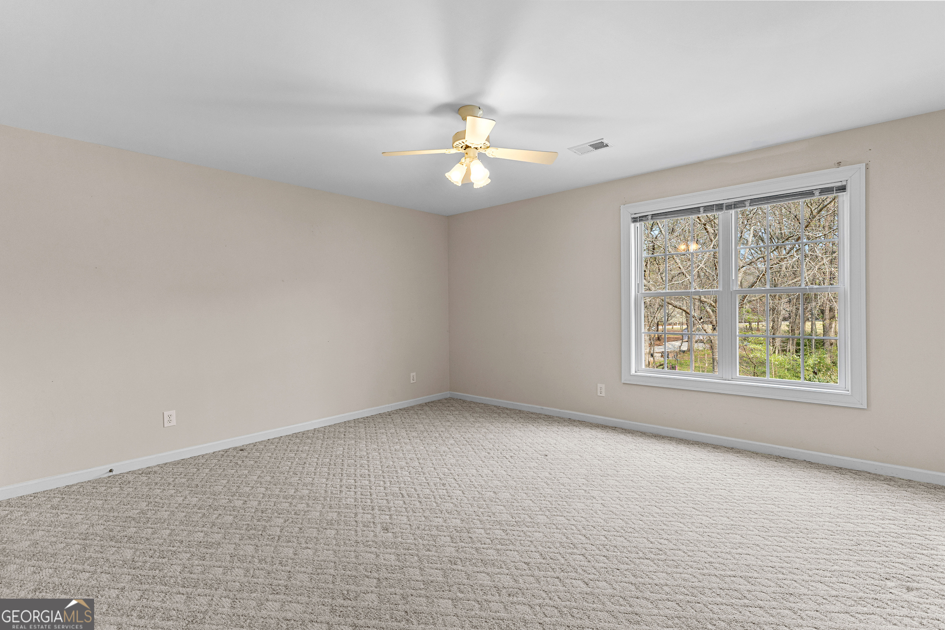 Fayetteville, Georgia 30215, United States, 3 Bedrooms Bedrooms, ,4 BathroomsBathrooms,Residential,Pending,213376