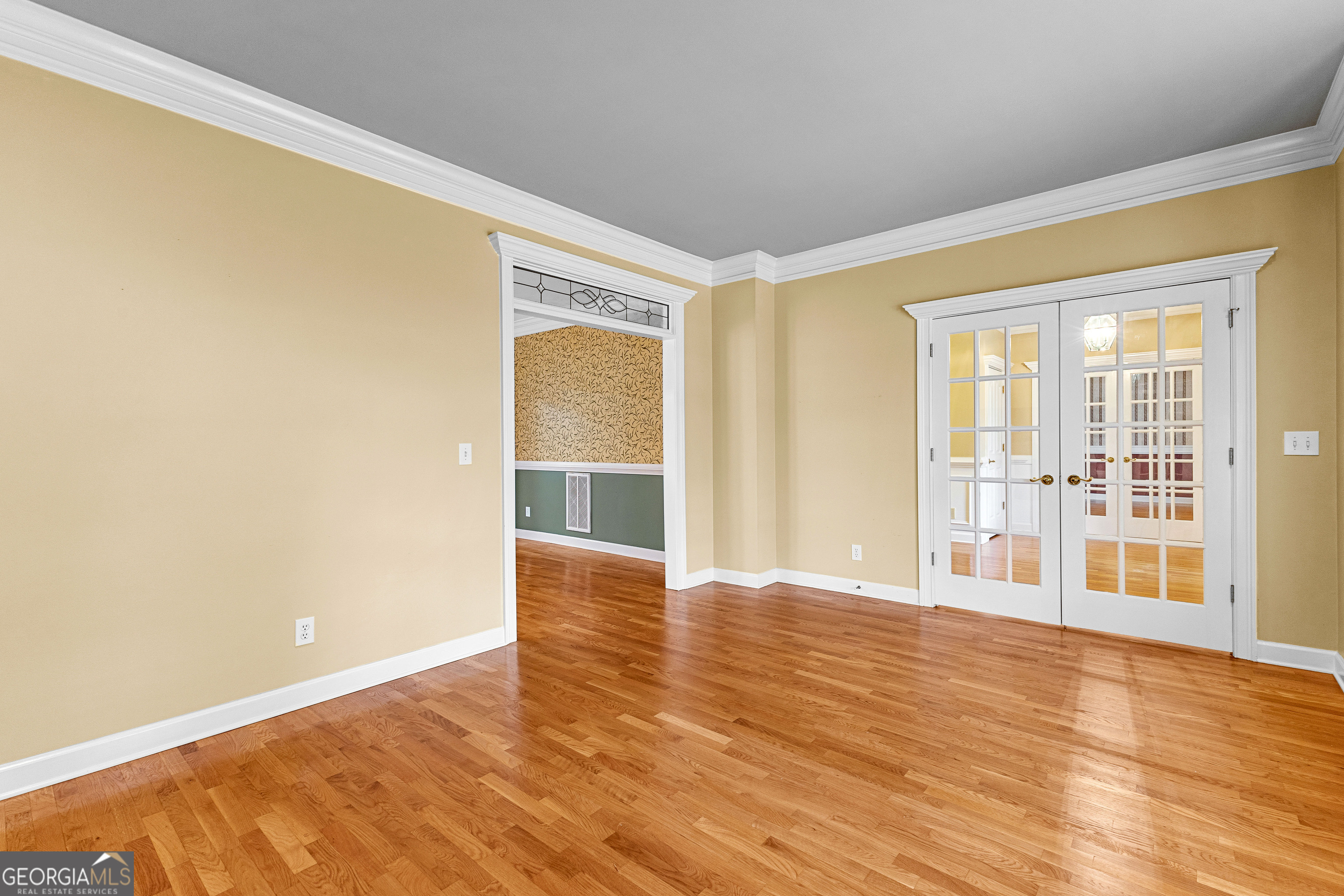 Fayetteville, Georgia 30215, United States, 3 Bedrooms Bedrooms, ,4 BathroomsBathrooms,Residential,Pending,213376