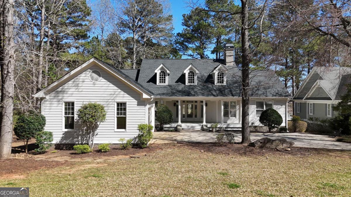 106 Oakton N