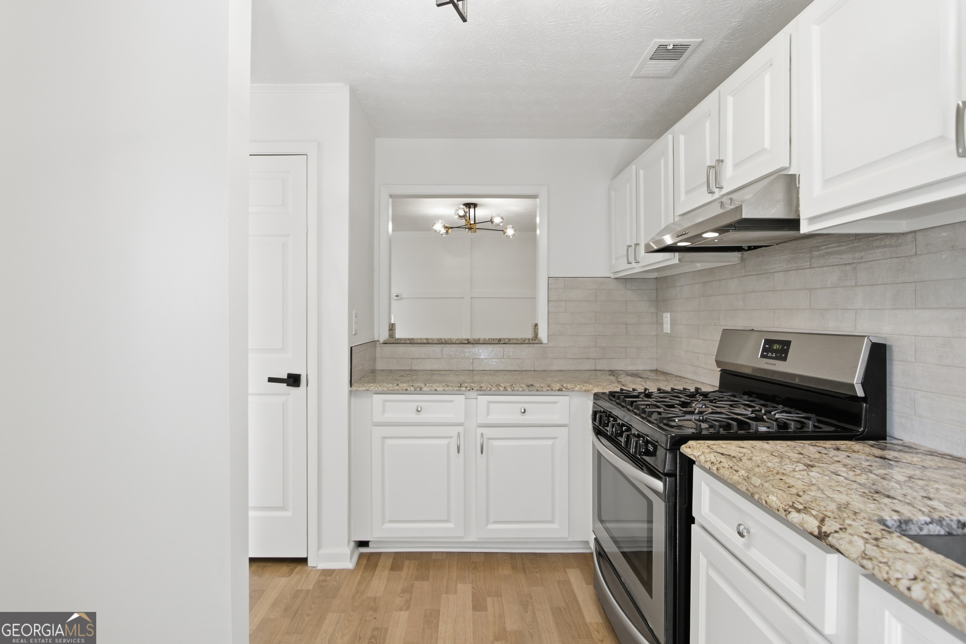 1107 Wynnes Ridge CIR SE