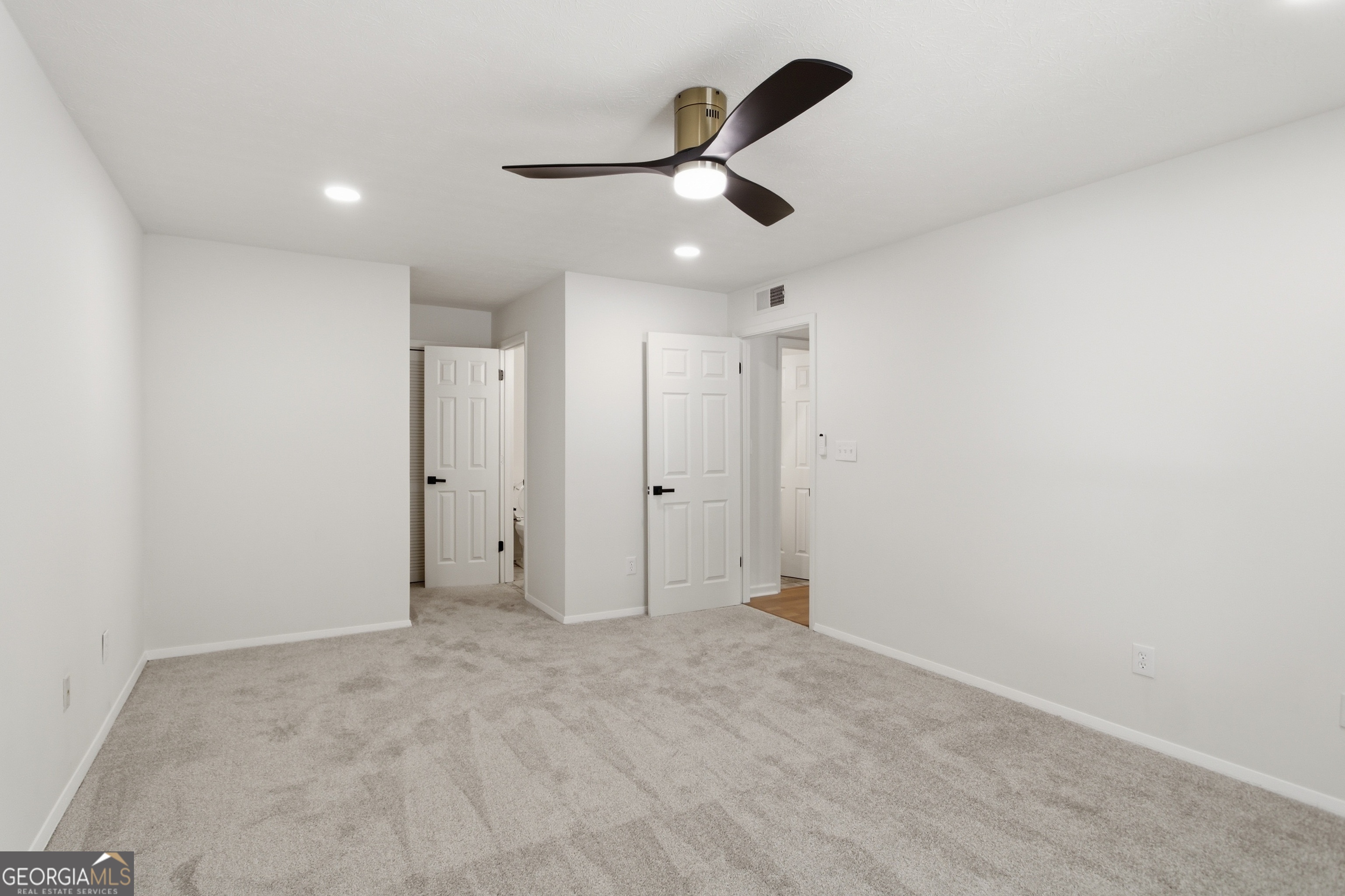 1107 Wynnes Ridge CIR SE