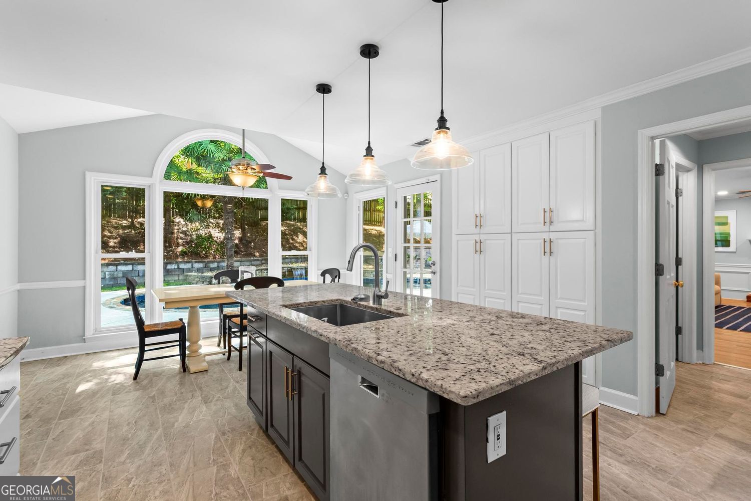 CHADDS LAKE - Residential