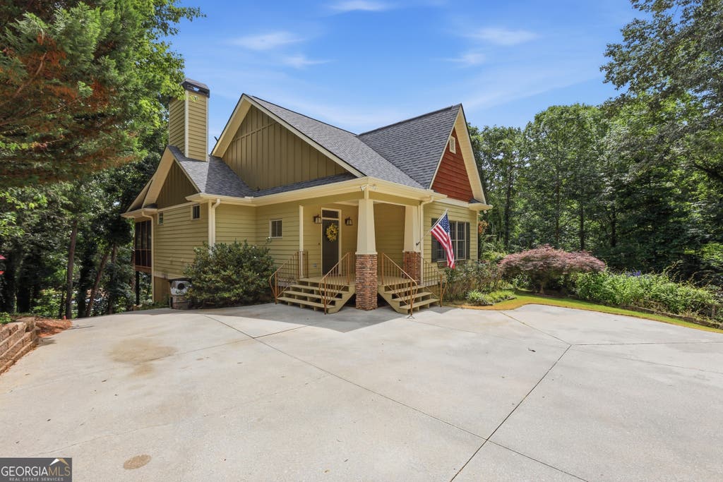Photo of 350 Drew Lane, Lavonia, GA 30553 (MLS # 10787594)