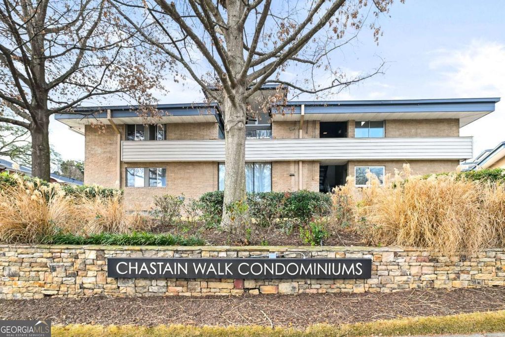 Photo of 4300 Roswell Road NE #34, Atlanta, GA 30342 (MLS # 10718911)