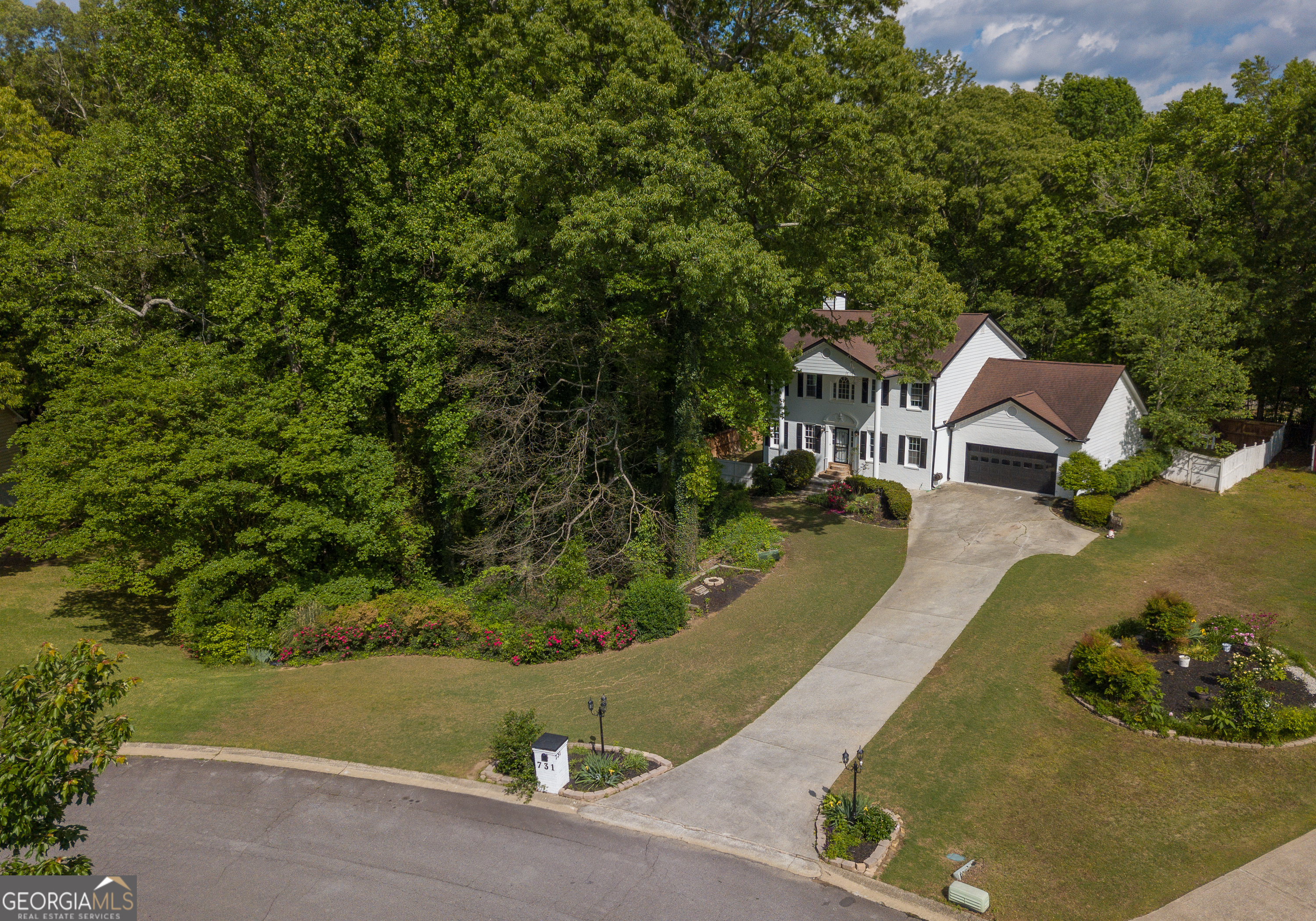 731 SACKETTS CT