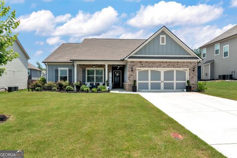 Photo of 1311 Calgary Lake Drive, Winder, GA 30680 (MLS # 10663009)
