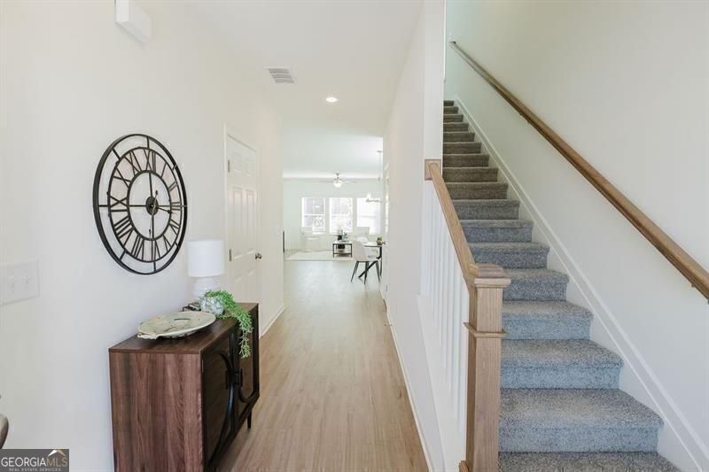 46 Fausett LN