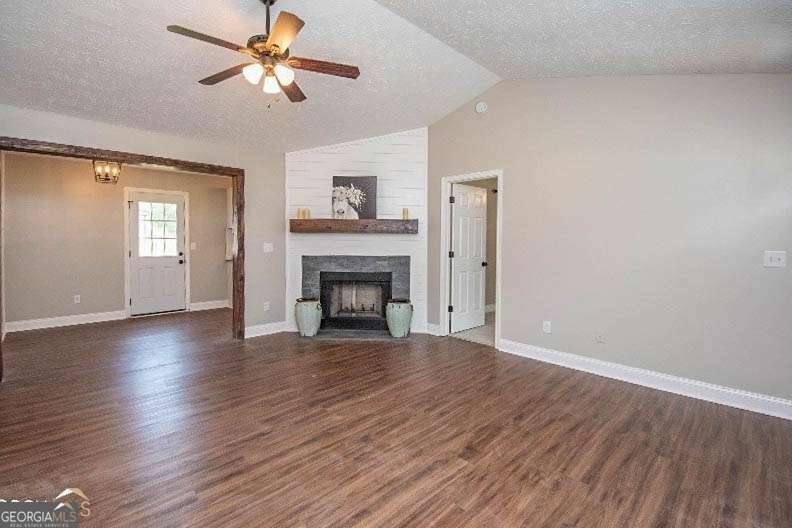 1098 Highway 85