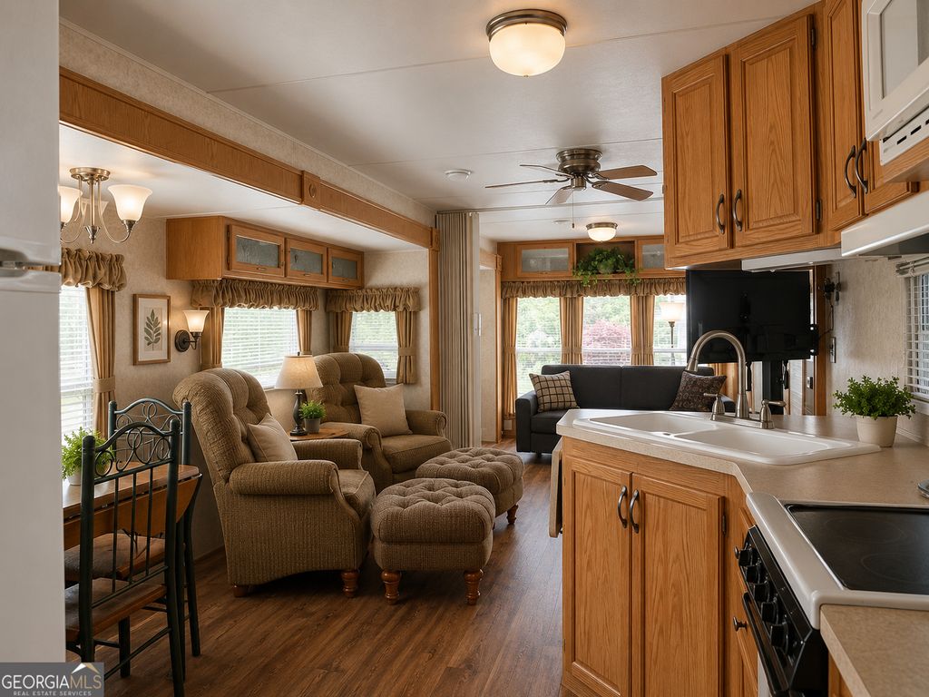 Photo of 187 Tip Top Circle #114, Cleveland, GA 30528 (MLS # 10774898)