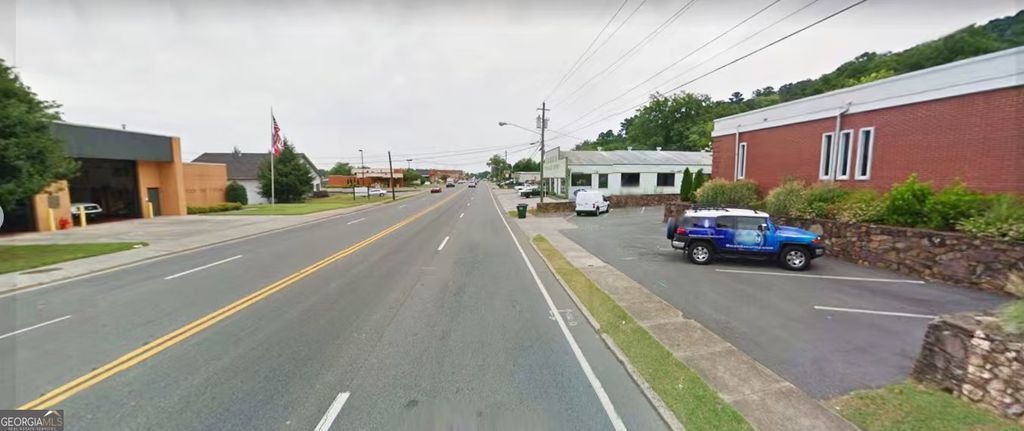 Photo of 330 S Wall Street #5, Calhoun, GA 30701 (MLS # 10740877)