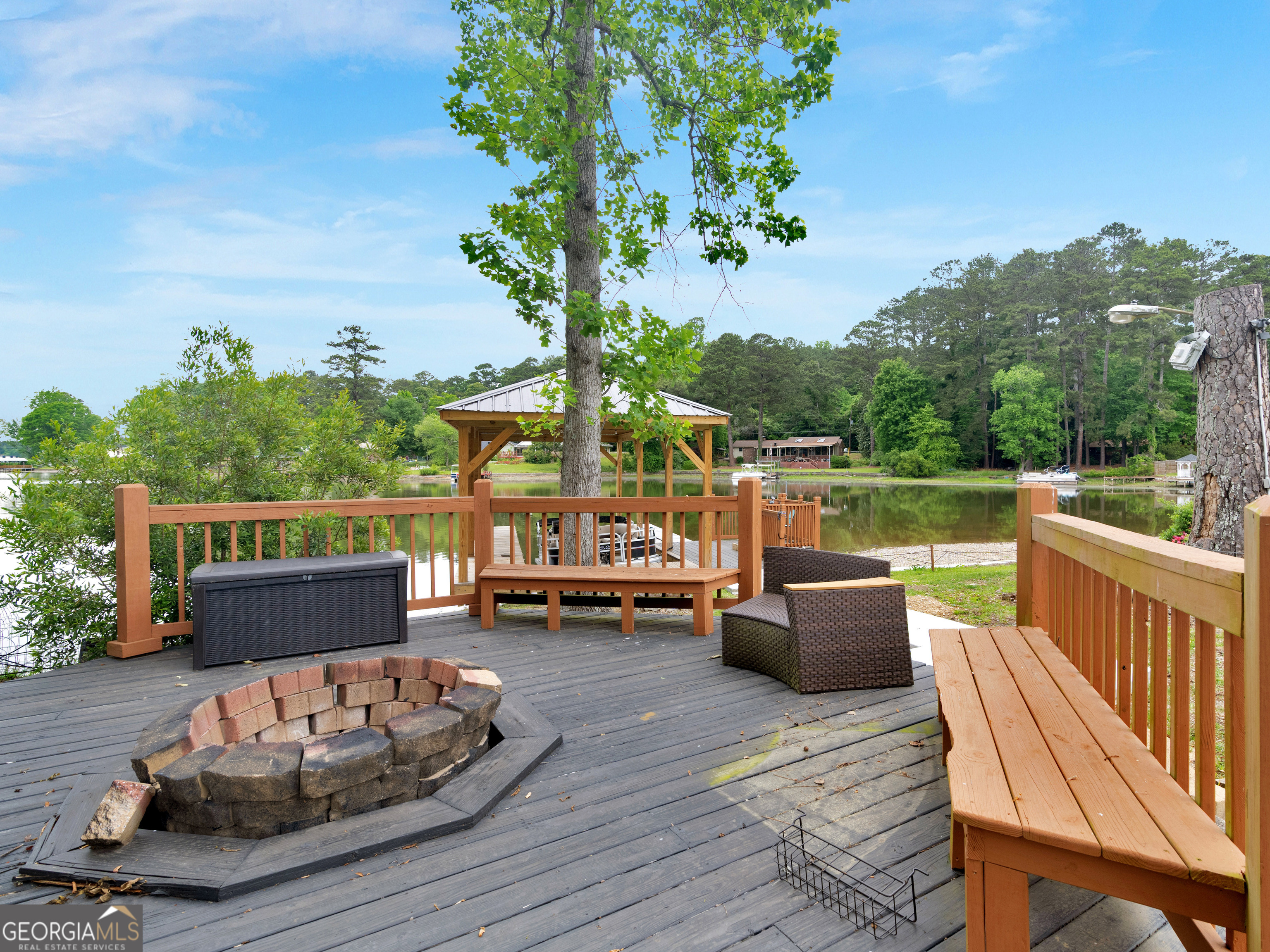 3246 Jodeco DR