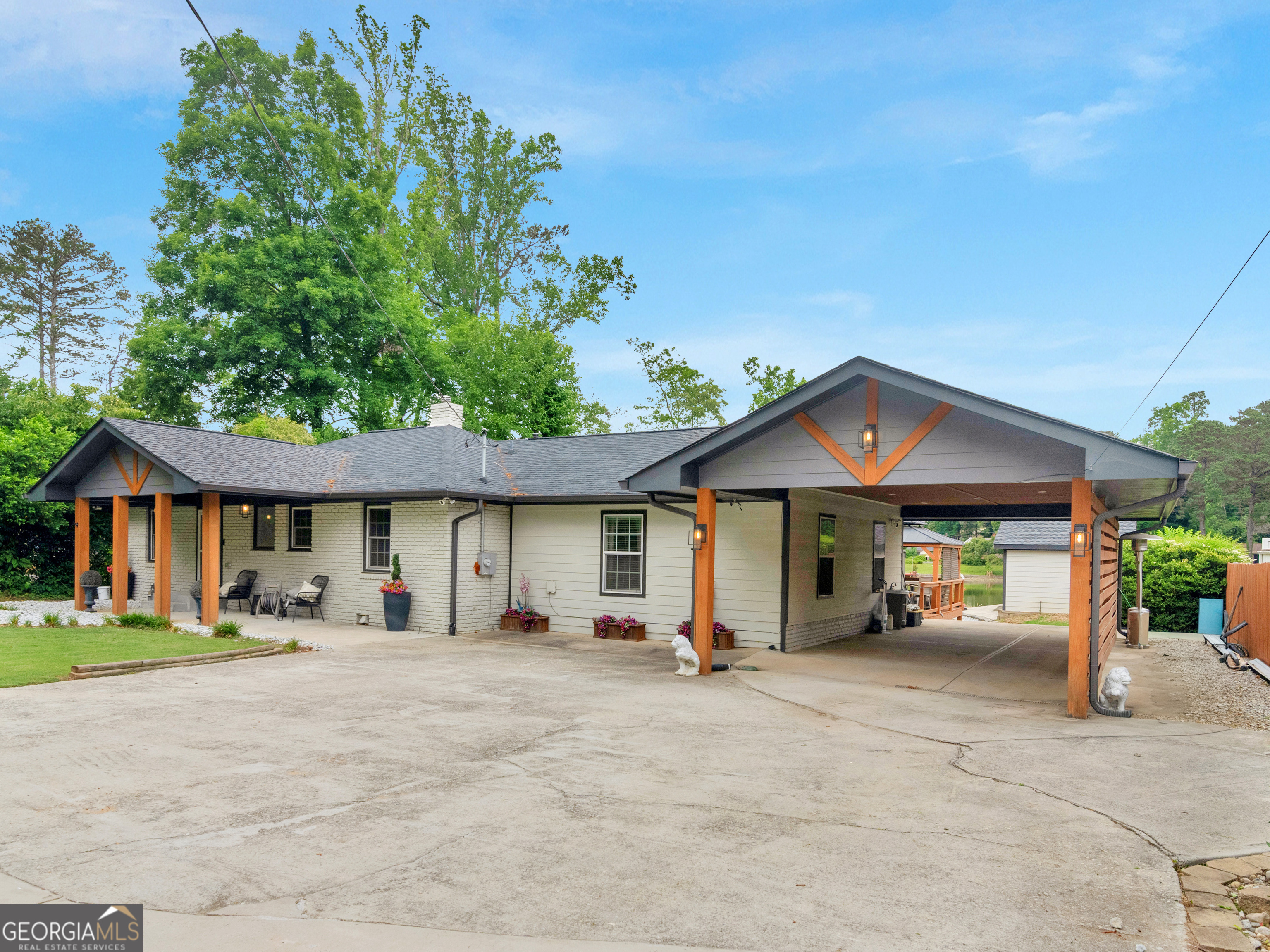 3246 Jodeco DR