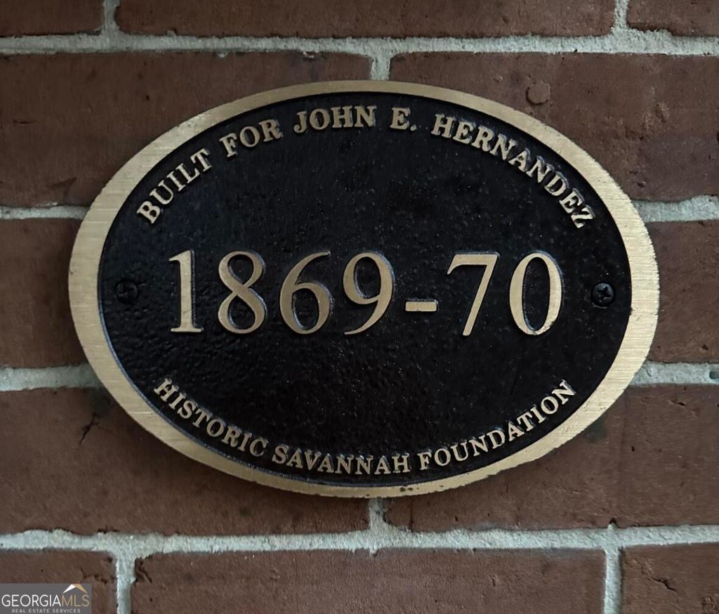 Photo of 204 E Liberty Street, Savannah, GA 31401 (MLS # 10687284)