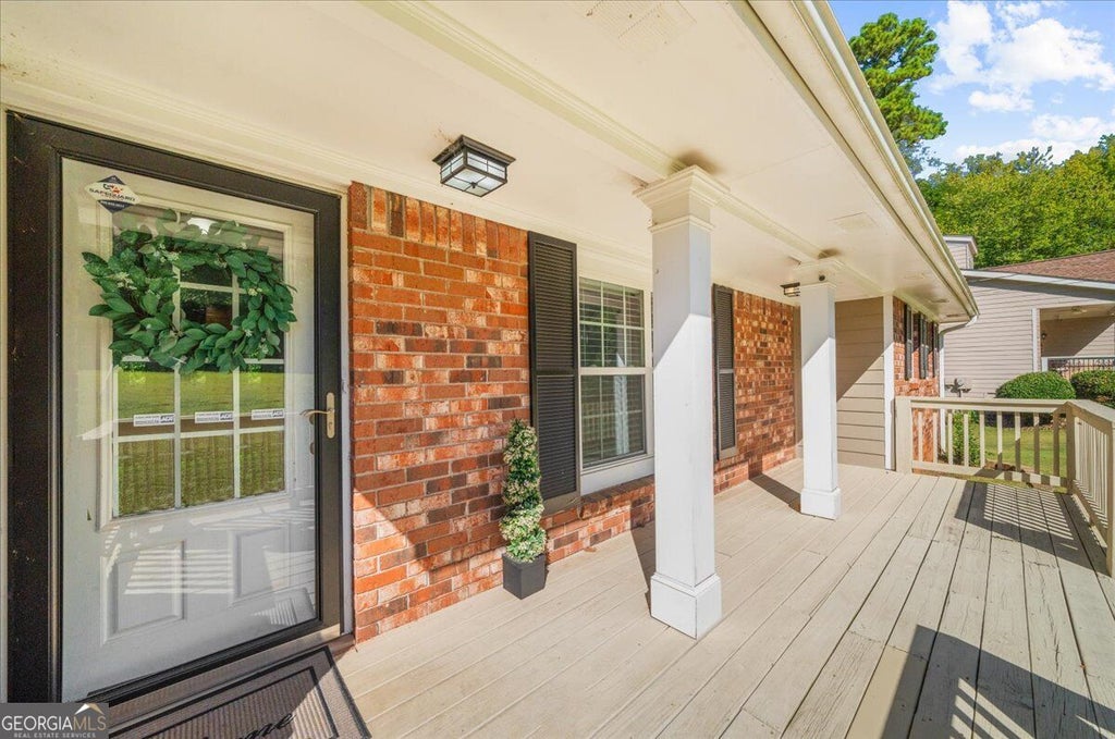Photo of 3381 Ember Street, Marietta, GA 30066 (MLS # 10870656)