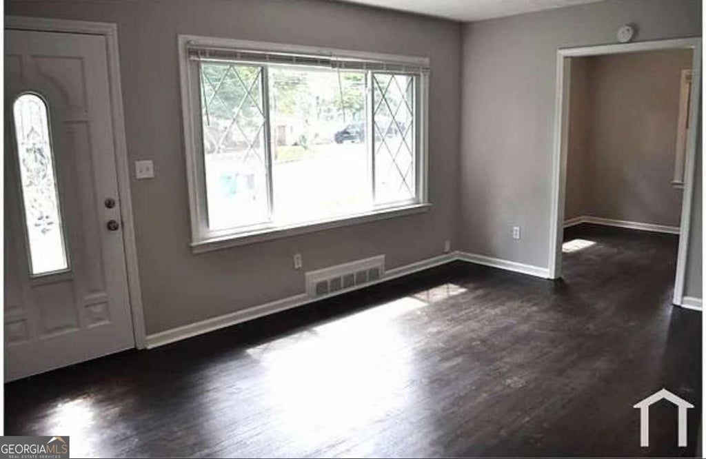 Photo of 2113 Seavey Drive, Decatur, GA 30032 (MLS # 10782327)