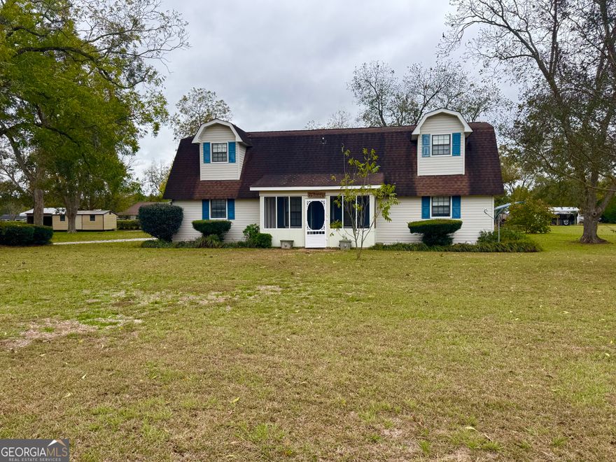 Gorgeous home in the city limits of Dexter on a 1 acre lot. Home has a beautiful kitchen with stainless steel appliances. Also, has a two car garage, 2 car detached garage and a Rv shelter. Fruit trees and so much more.