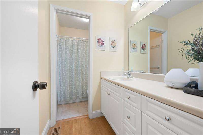 Manning Villas - Residential