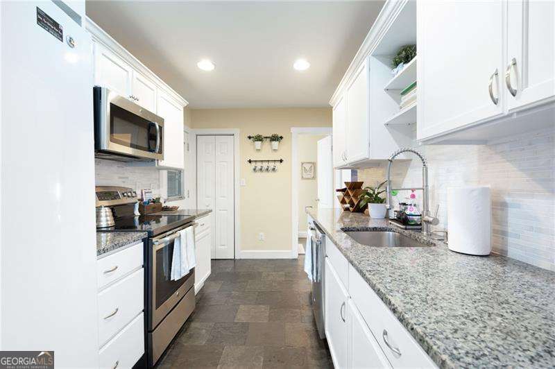 Manning Villas - Residential