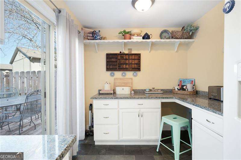 Manning Villas - Residential