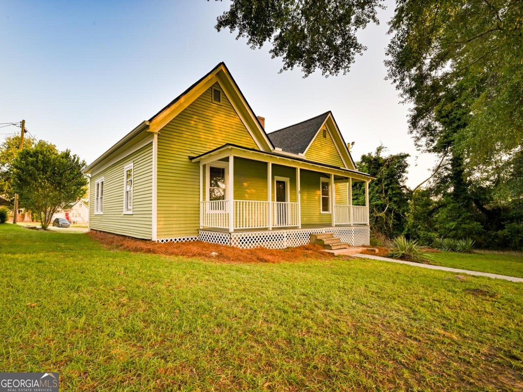 Photo of 6 N Broad Street, Covington, GA 30014 (MLS # 10840605)