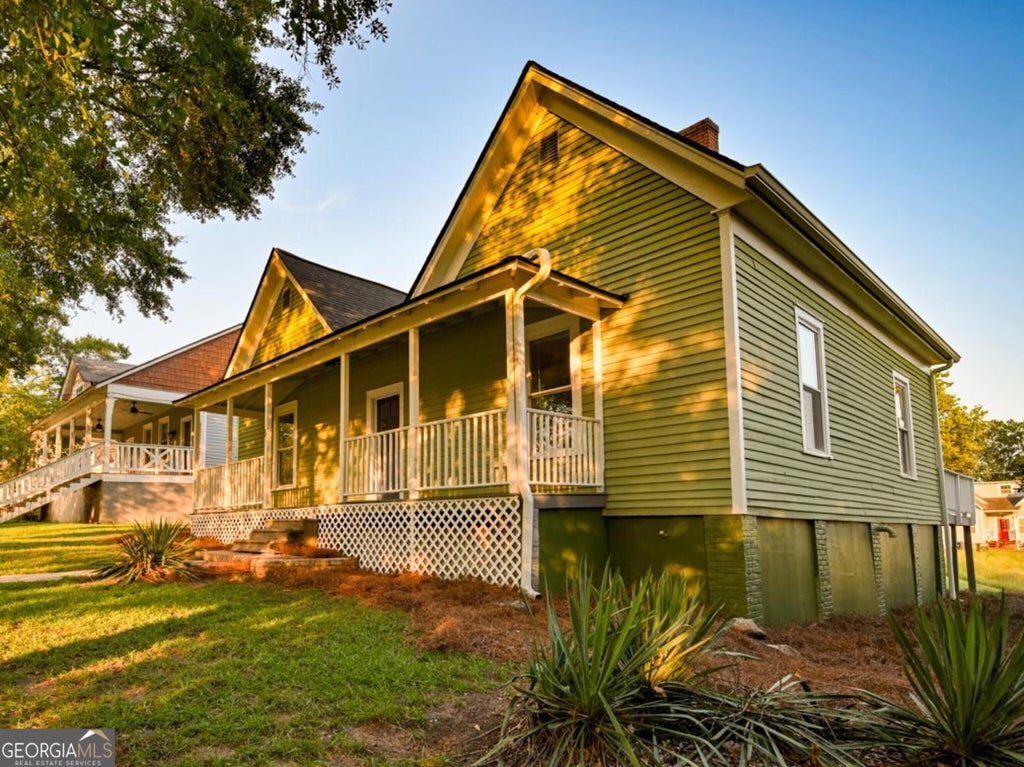 Photo of 6 N Broad Street, Covington, GA 30014 (MLS # 10840605)