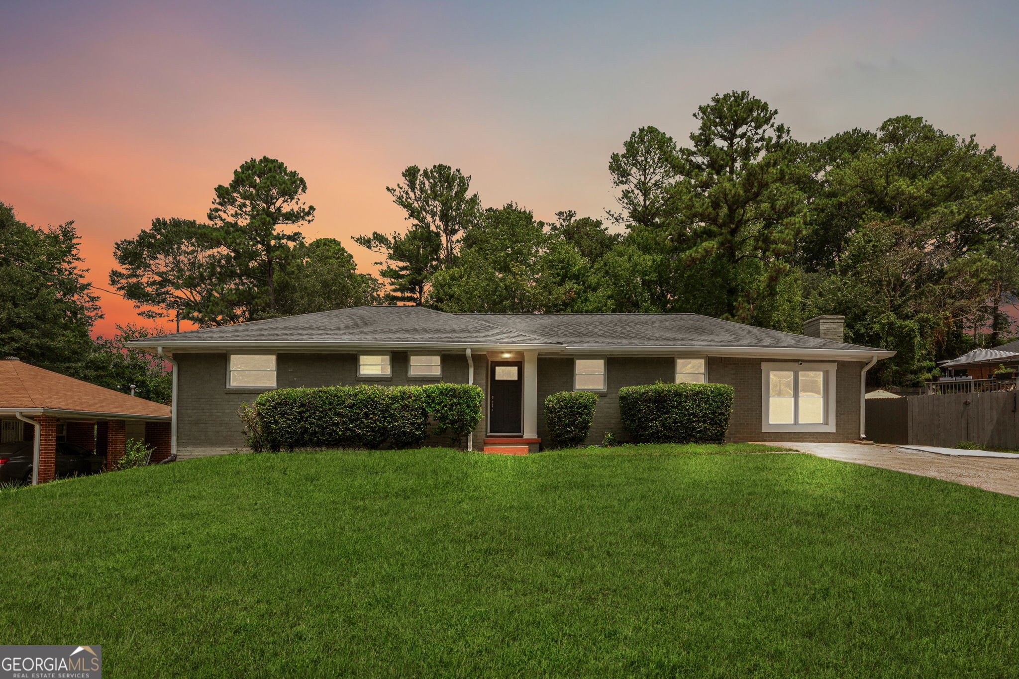 1902 Joseph CT