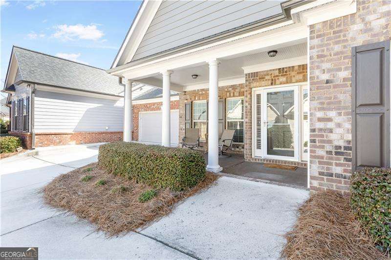 1874 Manor View CIR NW 4