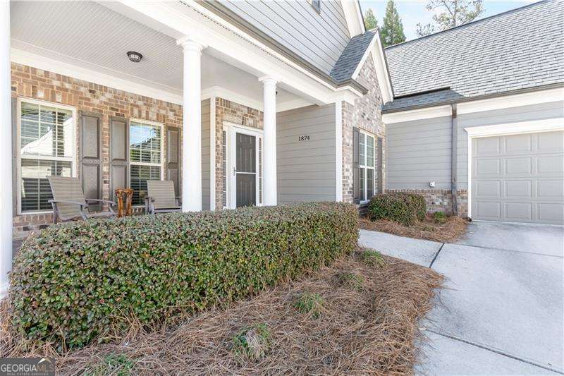 1874 Manor View CIR NW 4