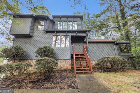 Photo of 2628 Tritt Springs Trace NE, Marietta, GA 30062 (MLS # 10613282)