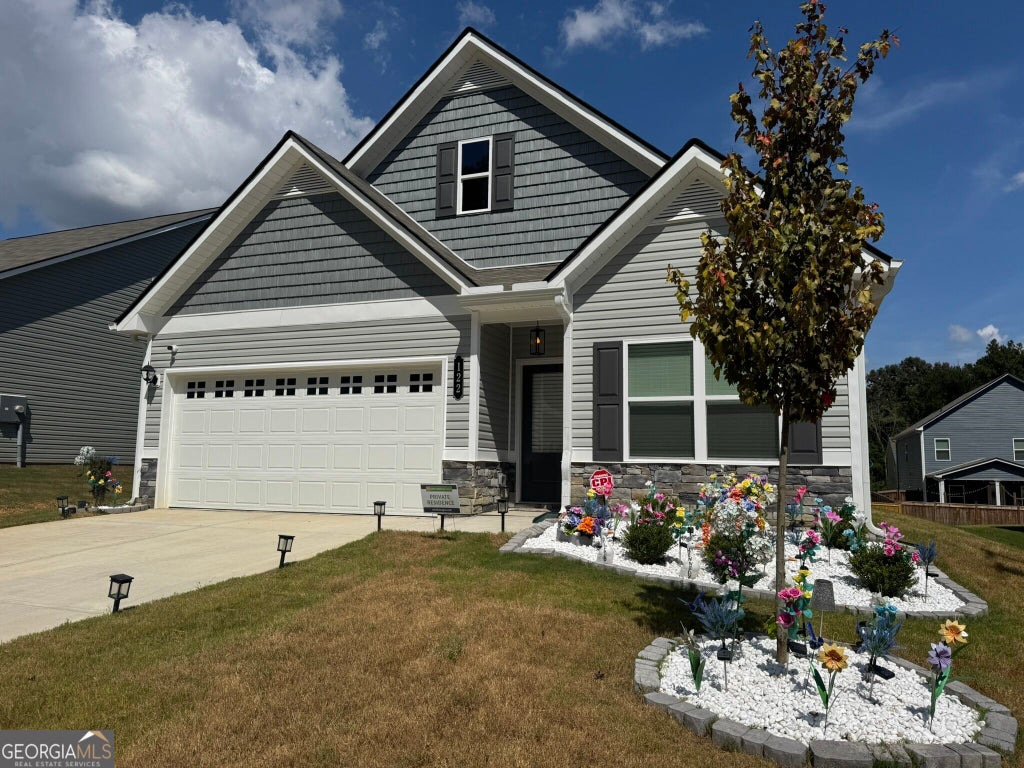 Photo of 122 Sycamore Lane, Calhoun, GA 30701 (MLS # 10845285)