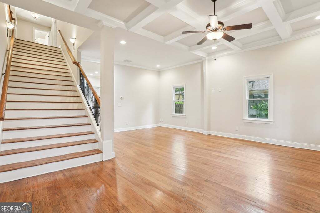 274 Rockyford RD NE