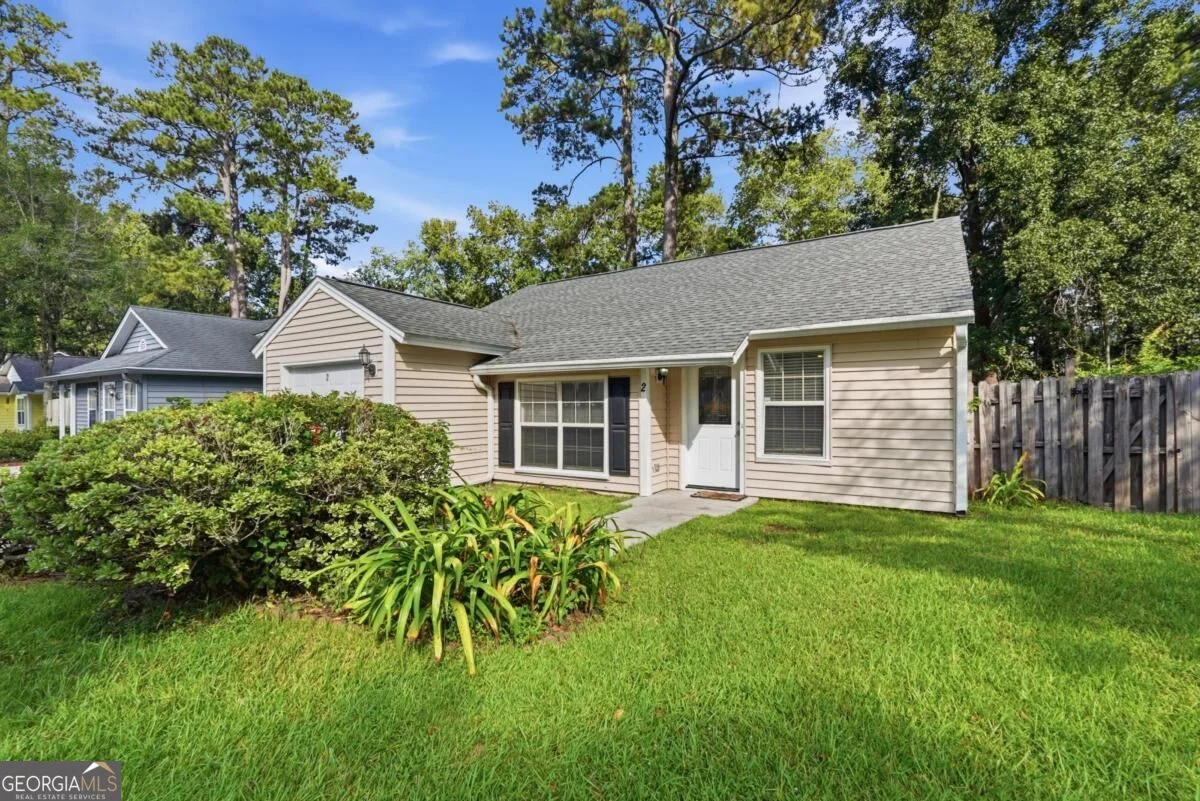 2 E White Hawthorne Drive, Savannah, GA, 31419