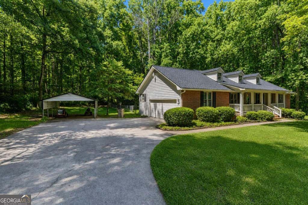 Photo of 280 Deer Trace Drive, Mcdonough, GA 30253 (MLS # 10779036)