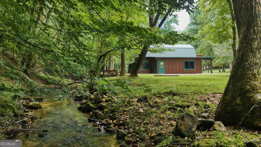 Photo of 170 Dogpatch Lane, Blue Ridge, GA 30513 (MLS # 10797774)