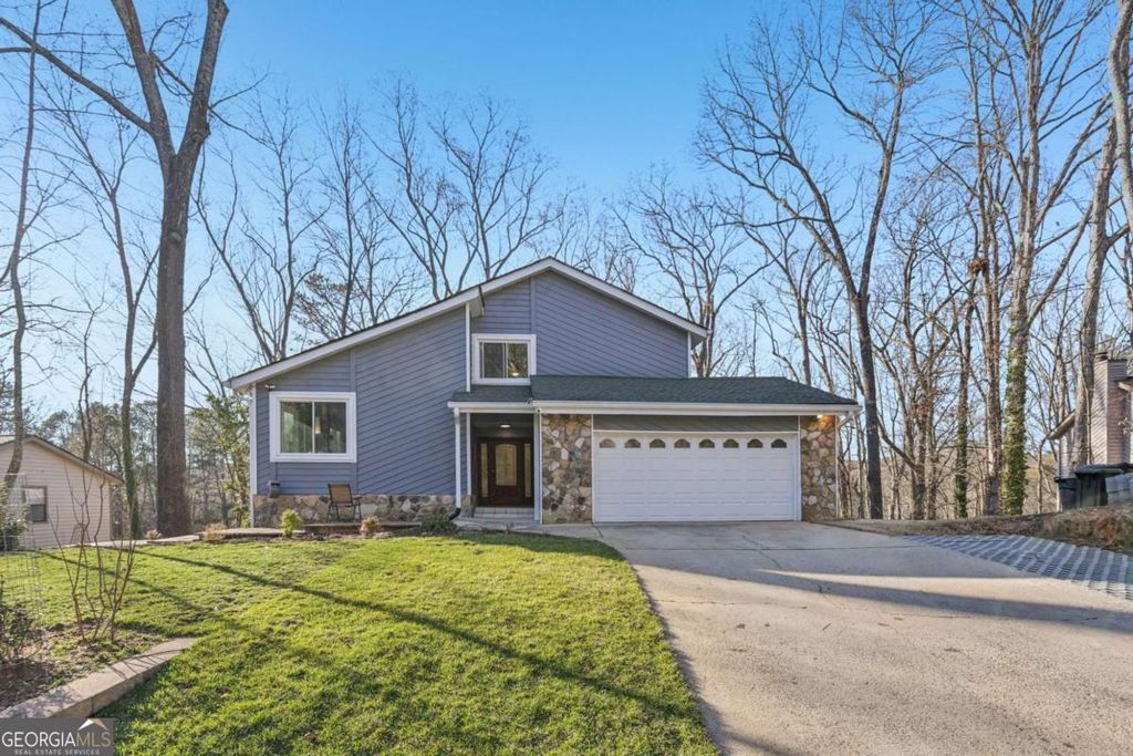 Photo of 9485 Martin Road, Roswell, GA 30076 (MLS # 10681758)