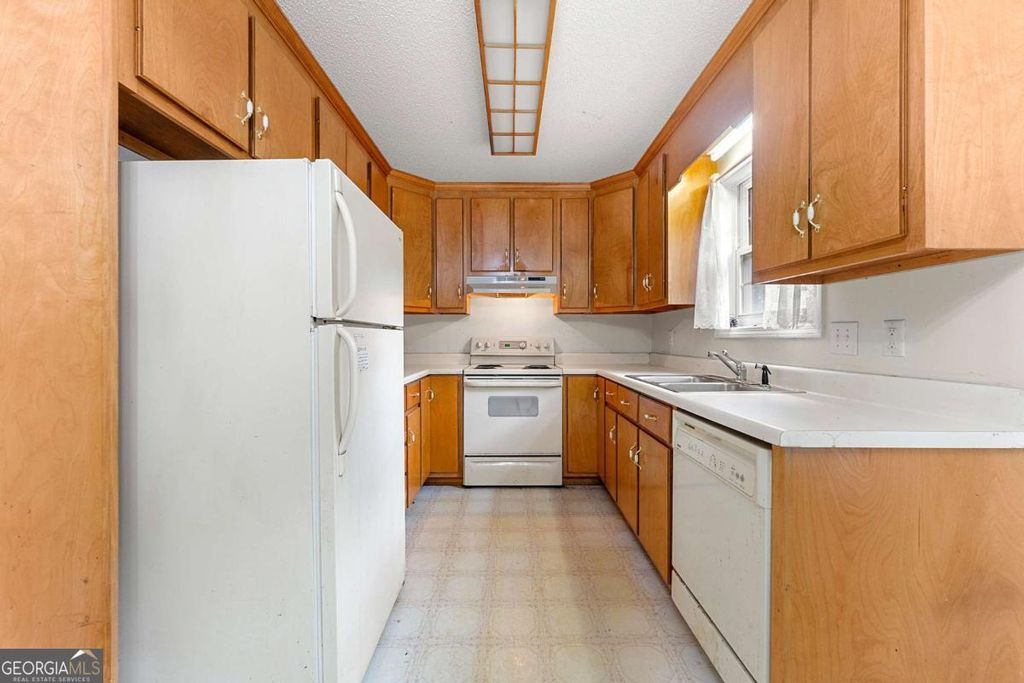 Photo of 1480 E Broad Street, Athens, GA 30601 (MLS # 10775089)