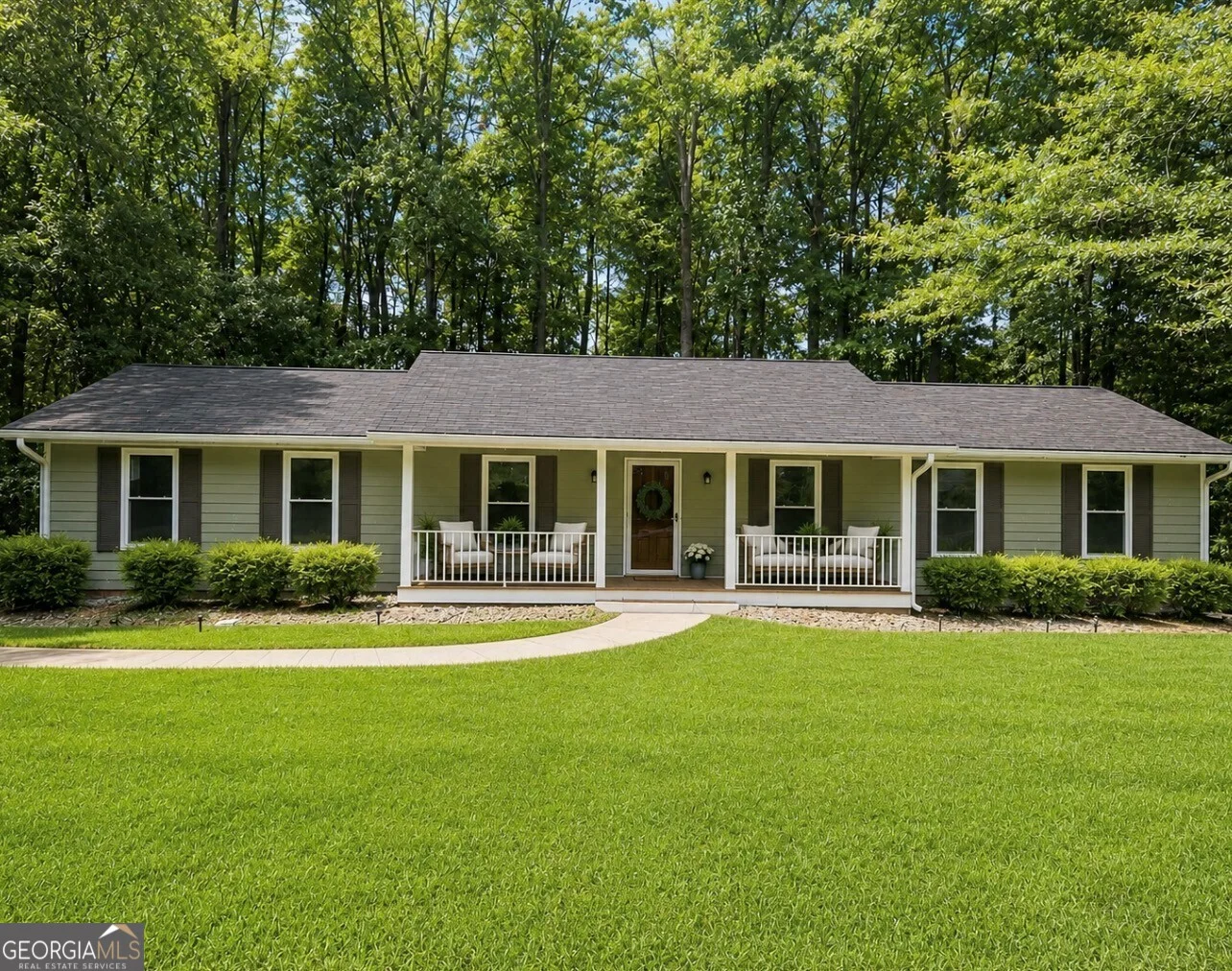 205 Kingswood Drive