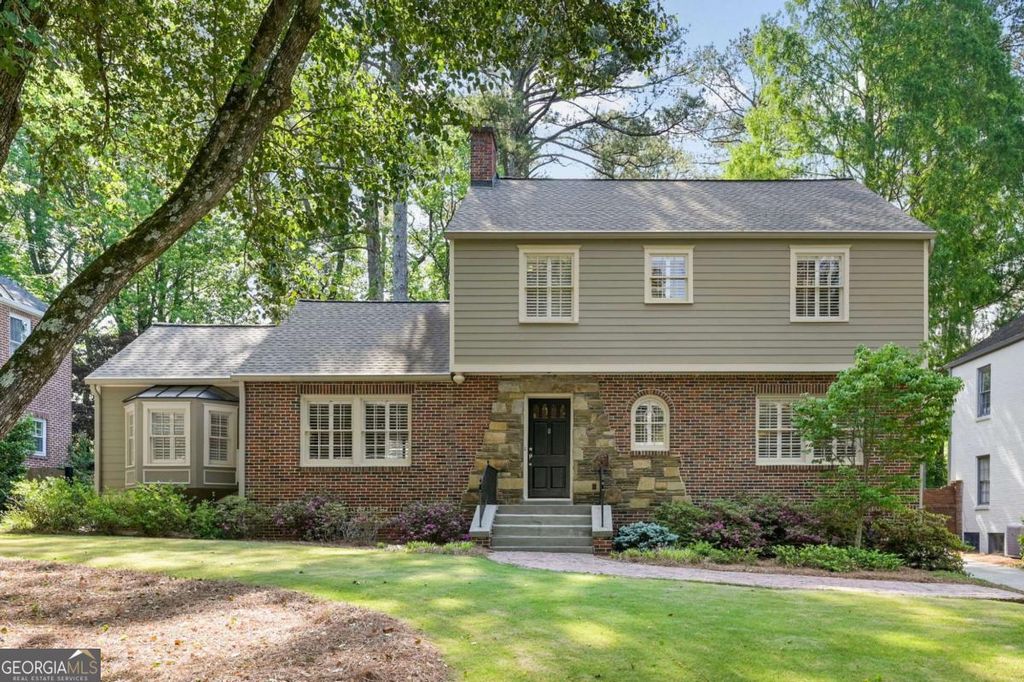 Photo of 1735 Johnson Road NE, Atlanta, GA 30306 (MLS # 10741214)