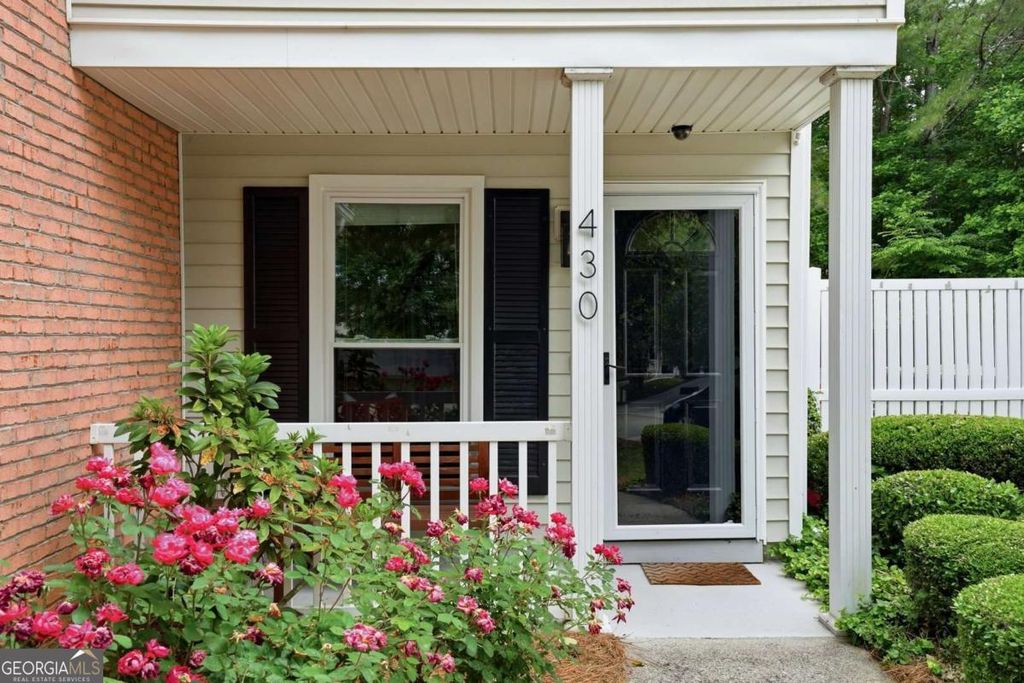 Photo of 430 Feyston Court, Alpharetta, GA 30004 (MLS # 10770931)