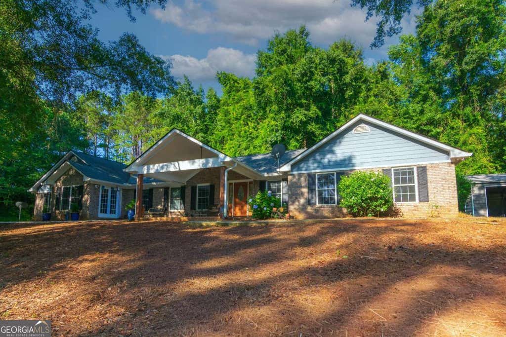 Photo of 253 Price Road, Pine Mountain, GA 31822 (MLS # 10827457)