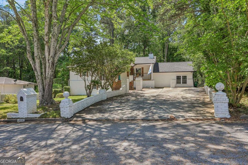 Photo of 3898 Skidmore Drive, Decatur, GA 30034 (MLS # 10754231)