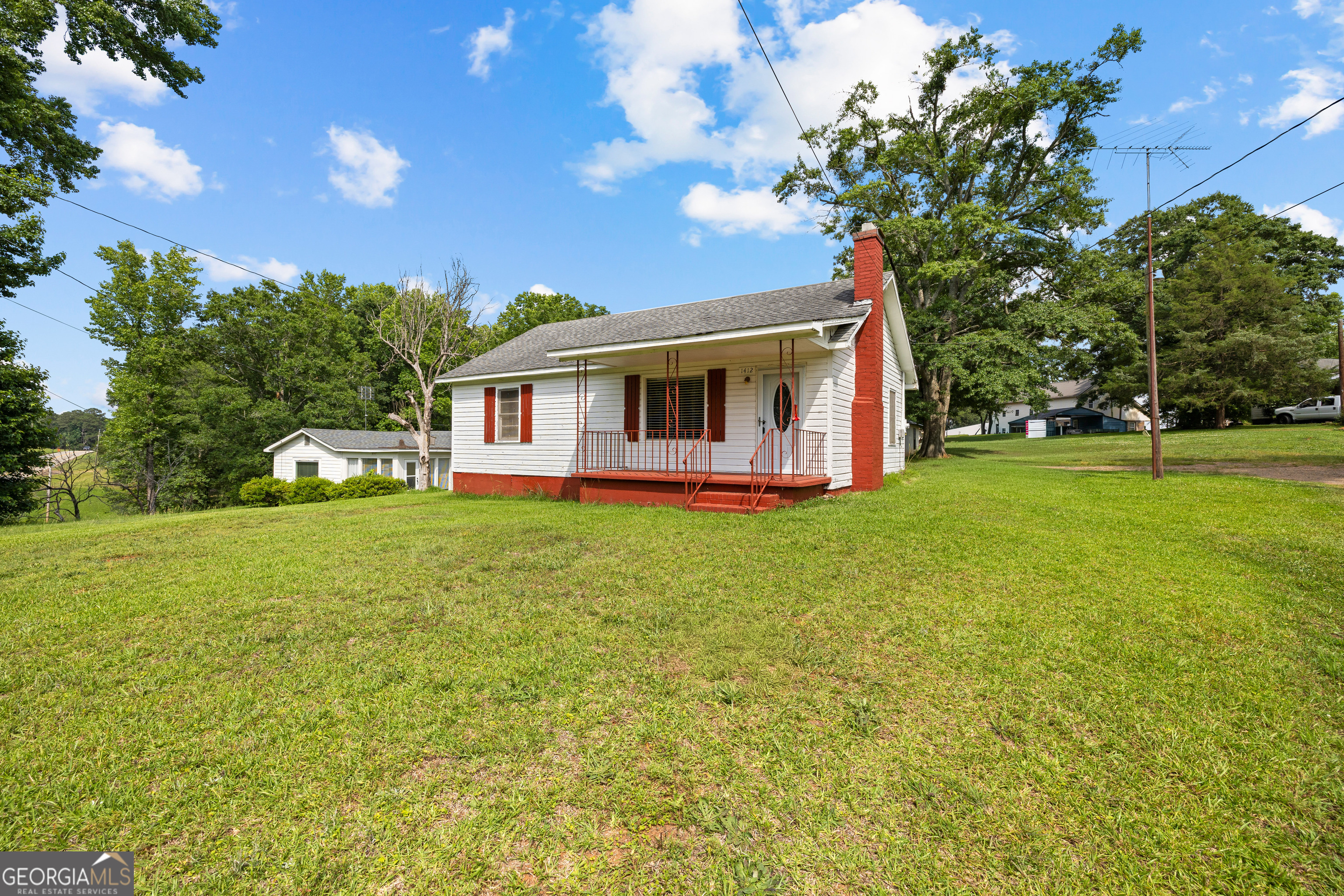 1412/1418 Yatesville HWY