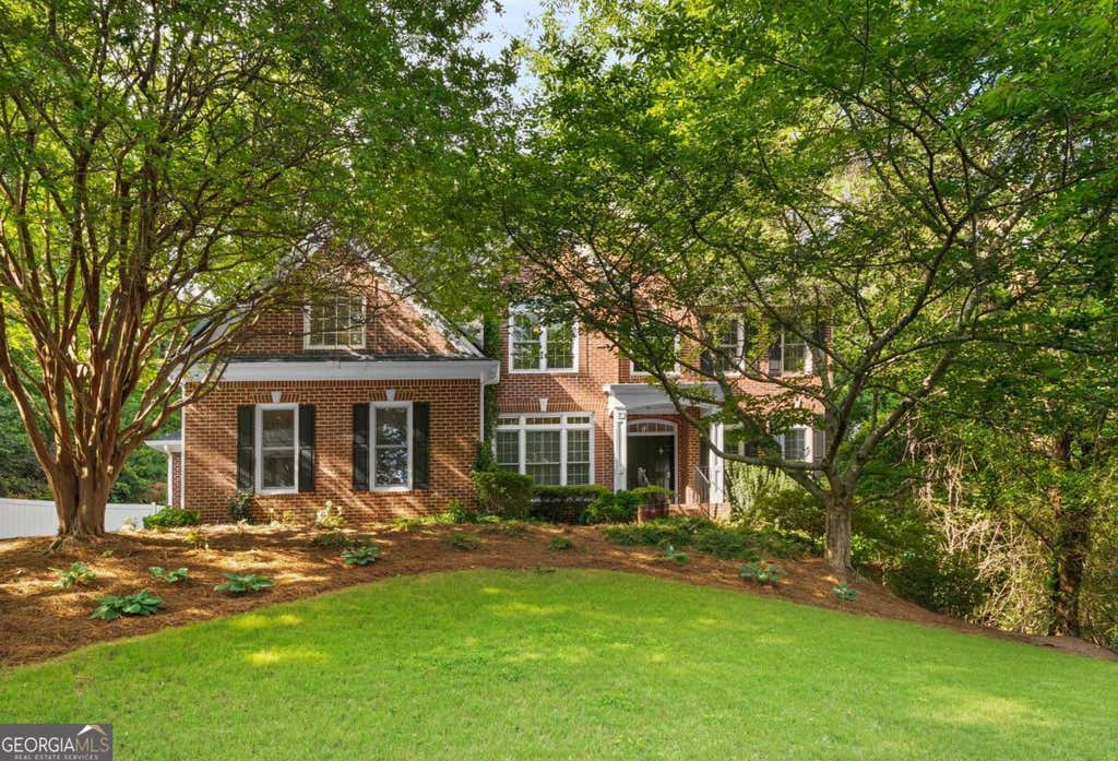Photo of 1891 Cedar Cliff Drive SE, Smyrna, GA 30080 (MLS # 10833516)