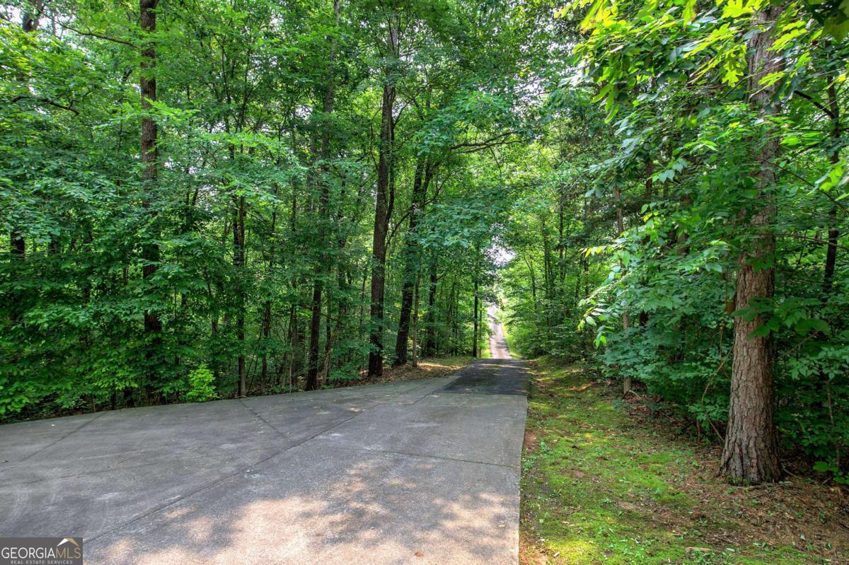 1488 Pleasant Hill RD NE