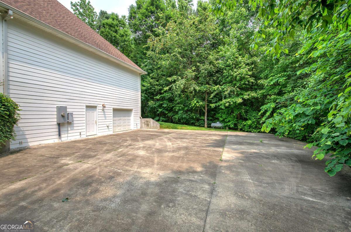 1488 Pleasant Hill RD NE