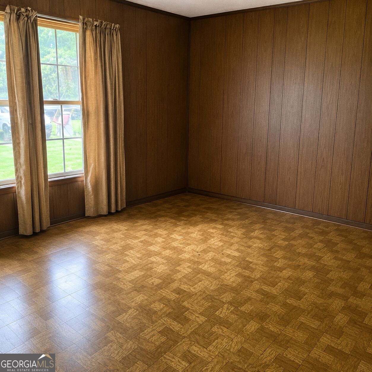 191 Steven ST
