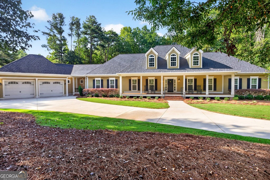 Photo of 1541 Palmetto Tyrone Road, Sharpsburg, GA 30277 (MLS # 10839720)