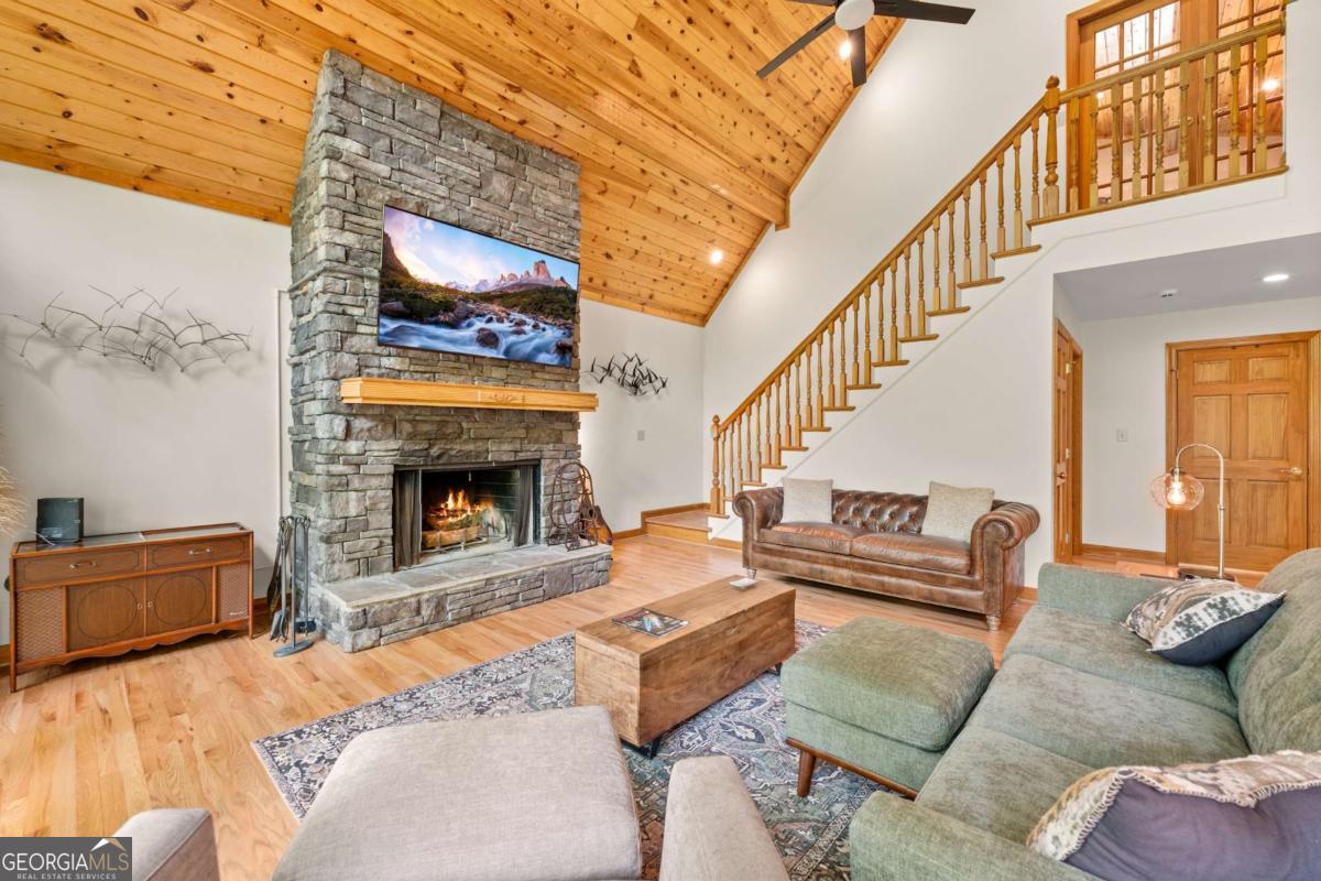 338 Woody Tucker RD